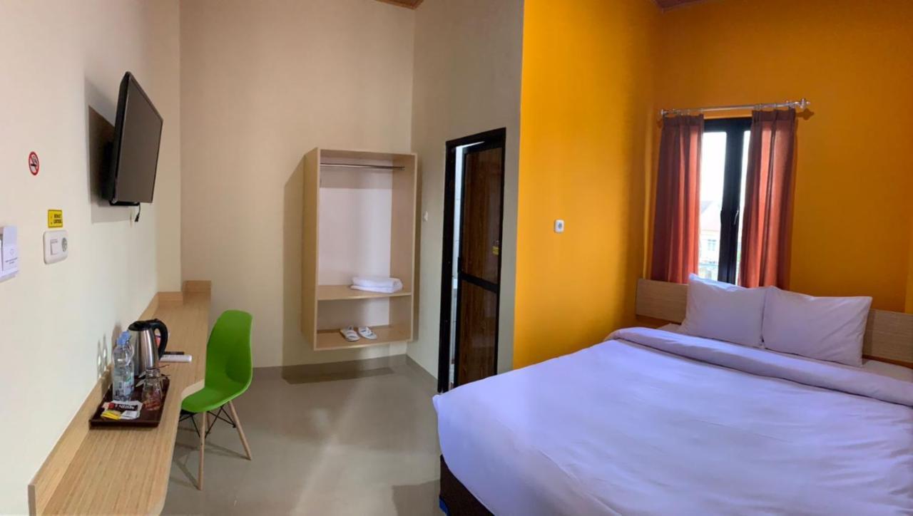 פאלמבאנג Hotel Sriwijaya 99 מראה חיצוני תמונה